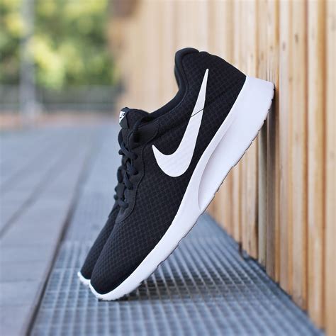 Schwarze Nike Schuhe Herren online 